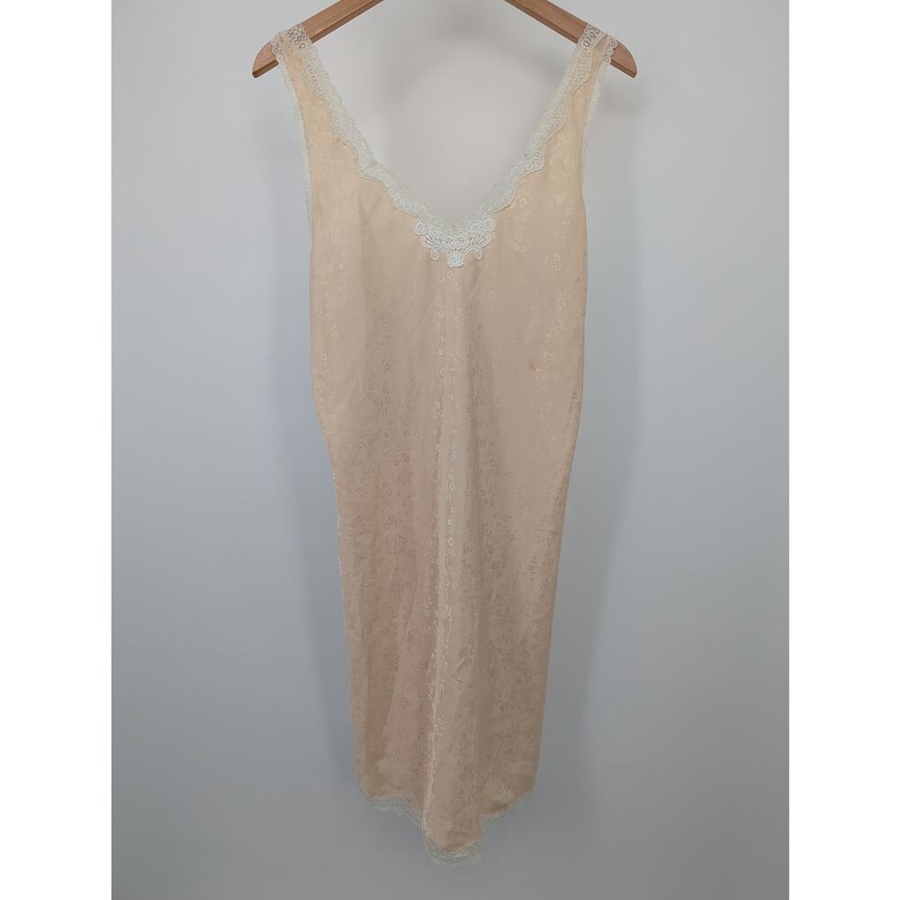 Vintage BARBIZON Embroidered Sleeveless Peach Nightgown Size Large EU 38